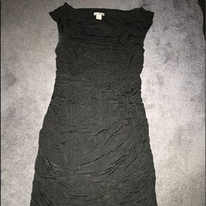 H&M (2) Scrunggie shape fitting dresses😜